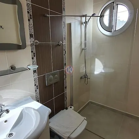 Villa Dalyan Rain *